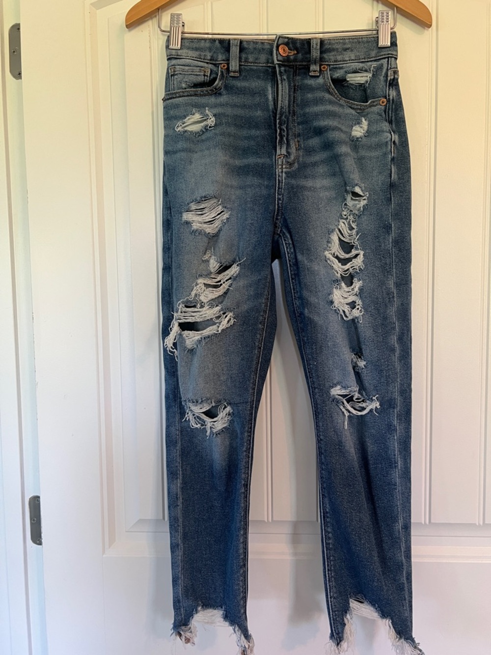 American Eagle Highest Rise Mom Jeans Size 00 Short